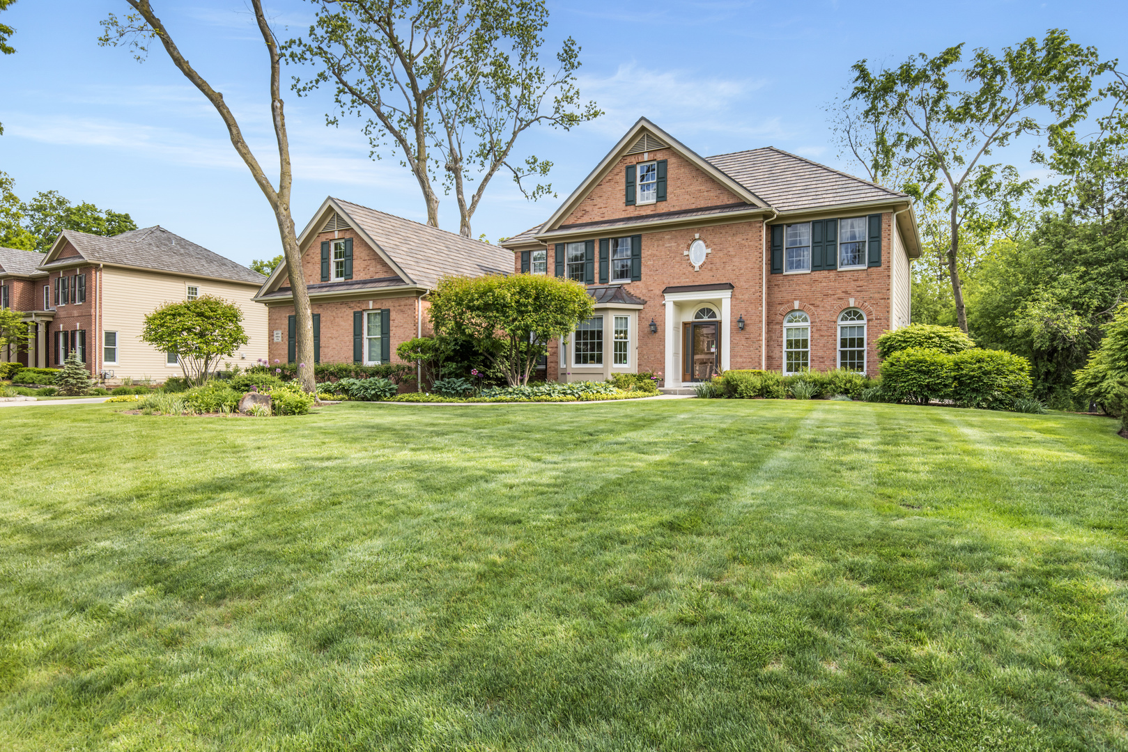 1211 Ashbury Lane, Libertyville, IL 60048