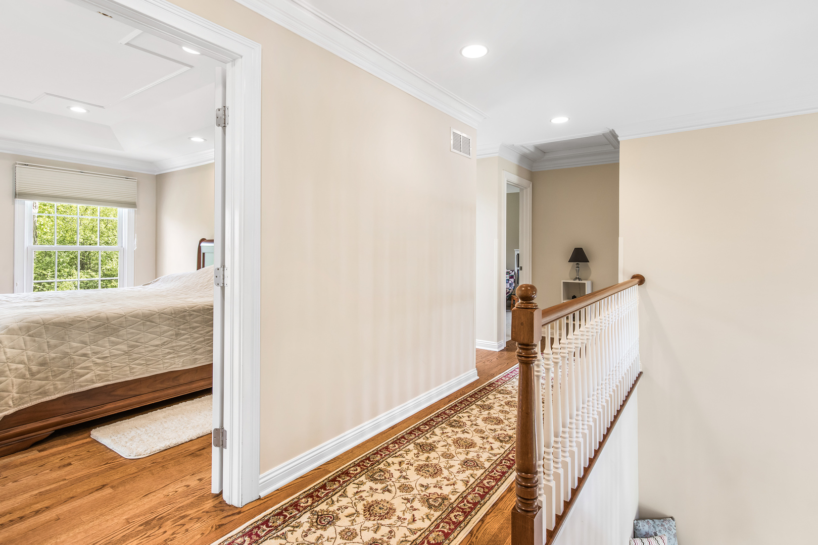 1211 Ashbury Lane, Libertyville, IL 60048