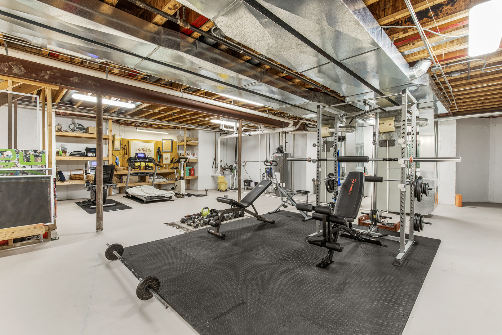 1211 Ashbury Lane, Libertyville, IL 60048