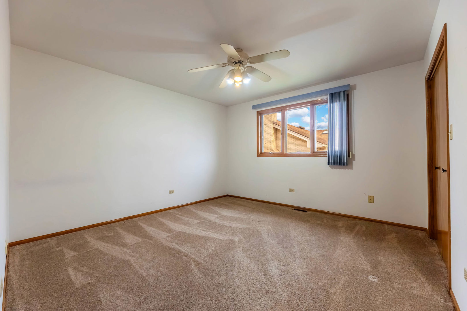 8847 Meade Avenue, Oak Lawn, IL 60453