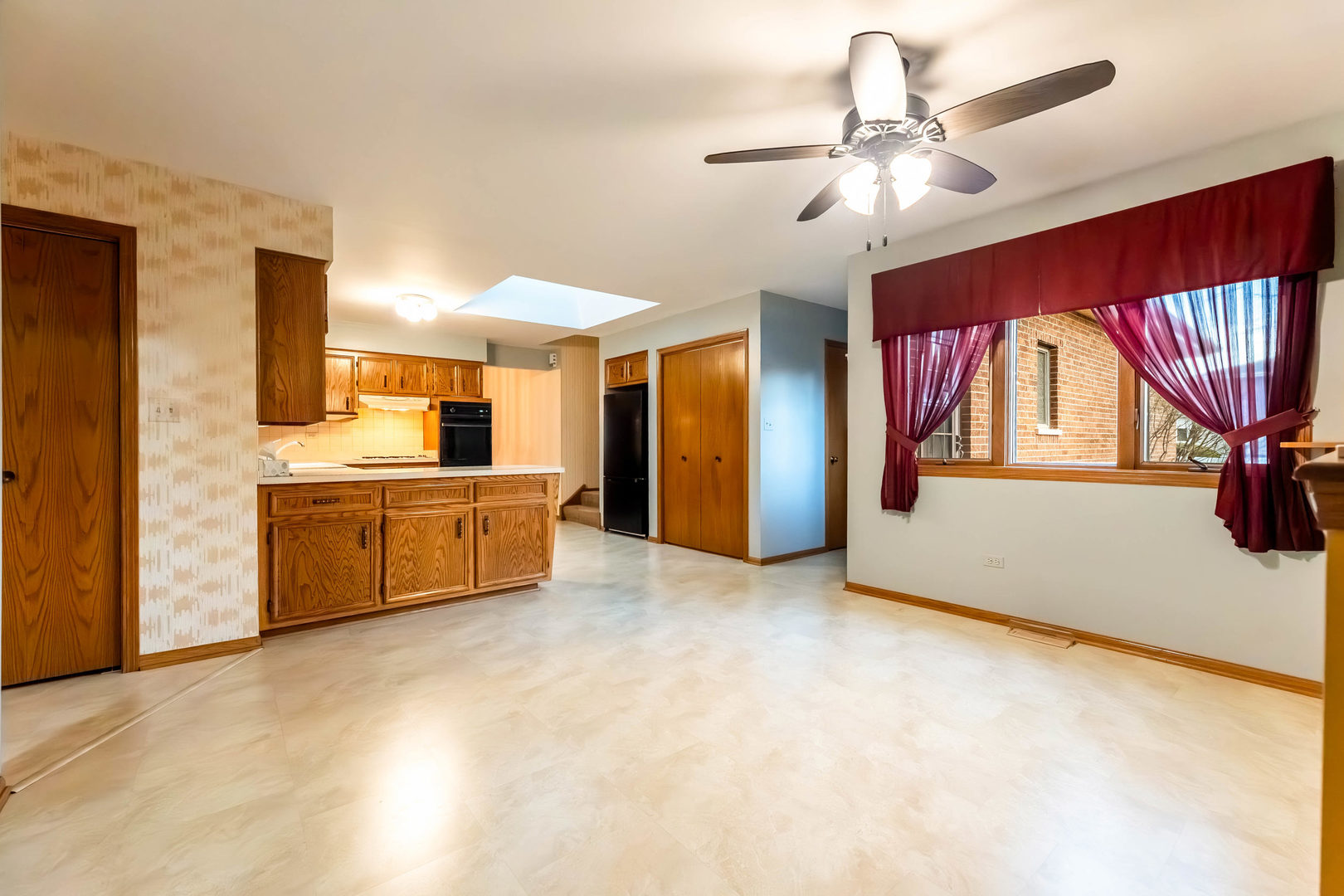 8847 Meade Avenue, Oak Lawn, IL 60453