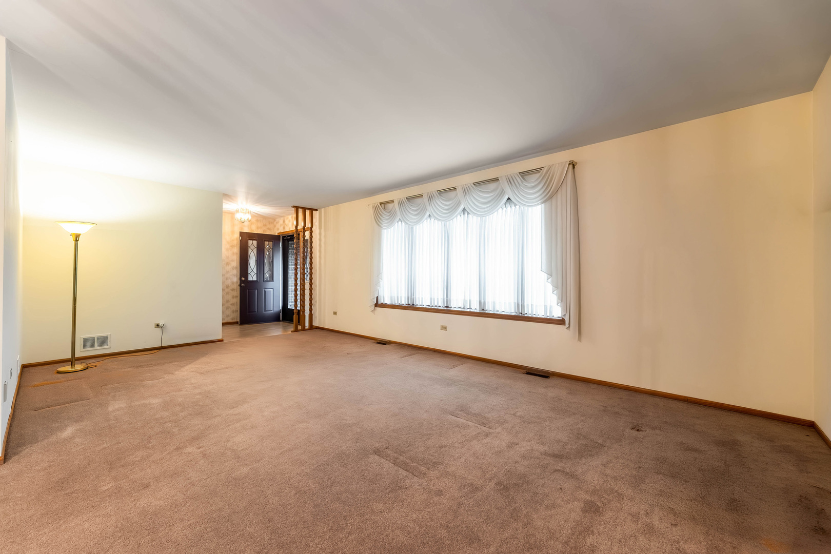 8847 Meade Avenue, Oak Lawn, IL 60453