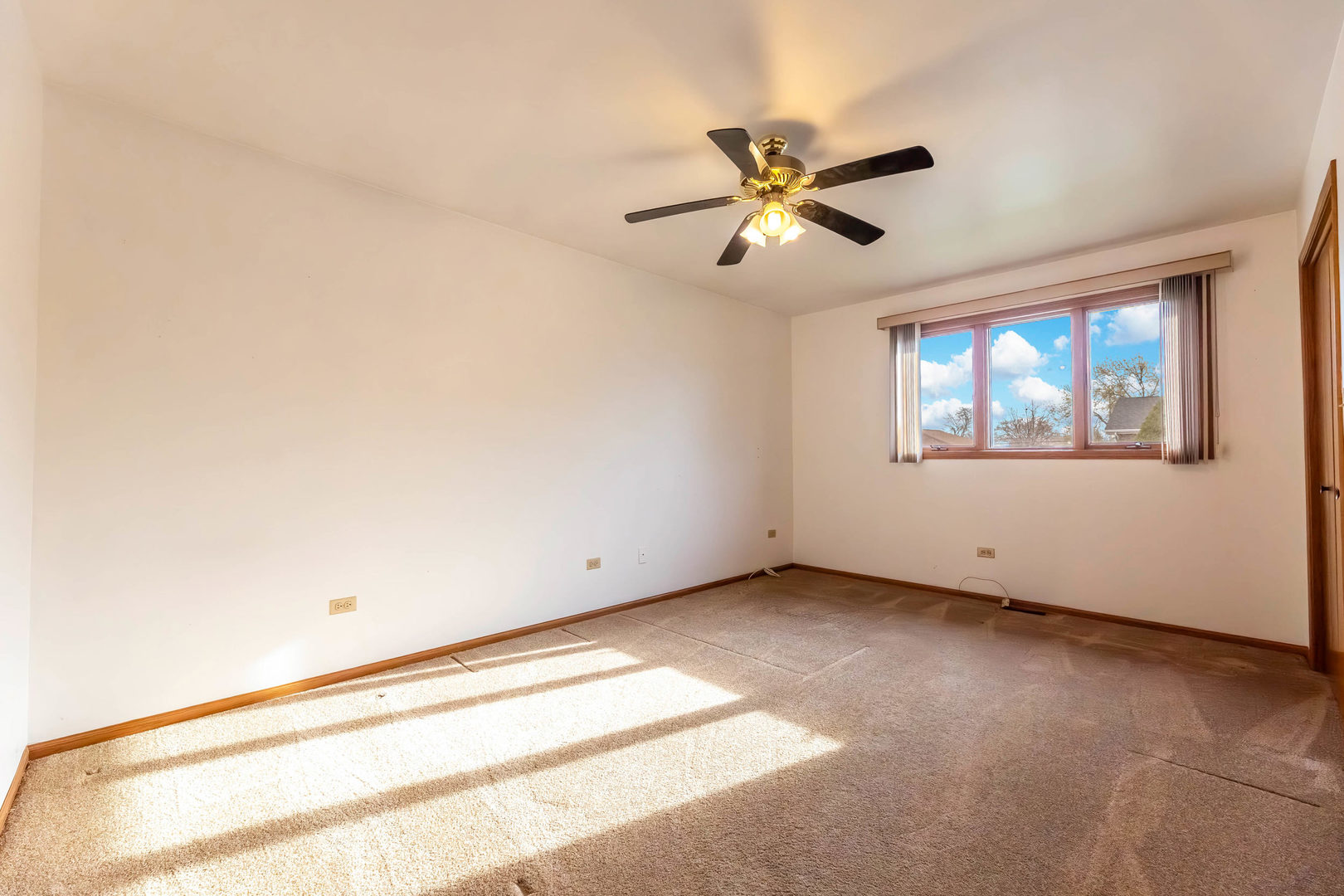 8847 Meade Avenue, Oak Lawn, IL 60453