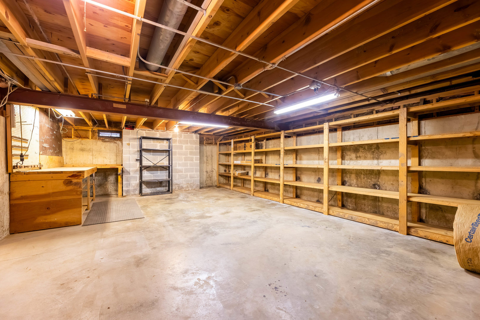 8847 Meade Avenue, Oak Lawn, IL 60453