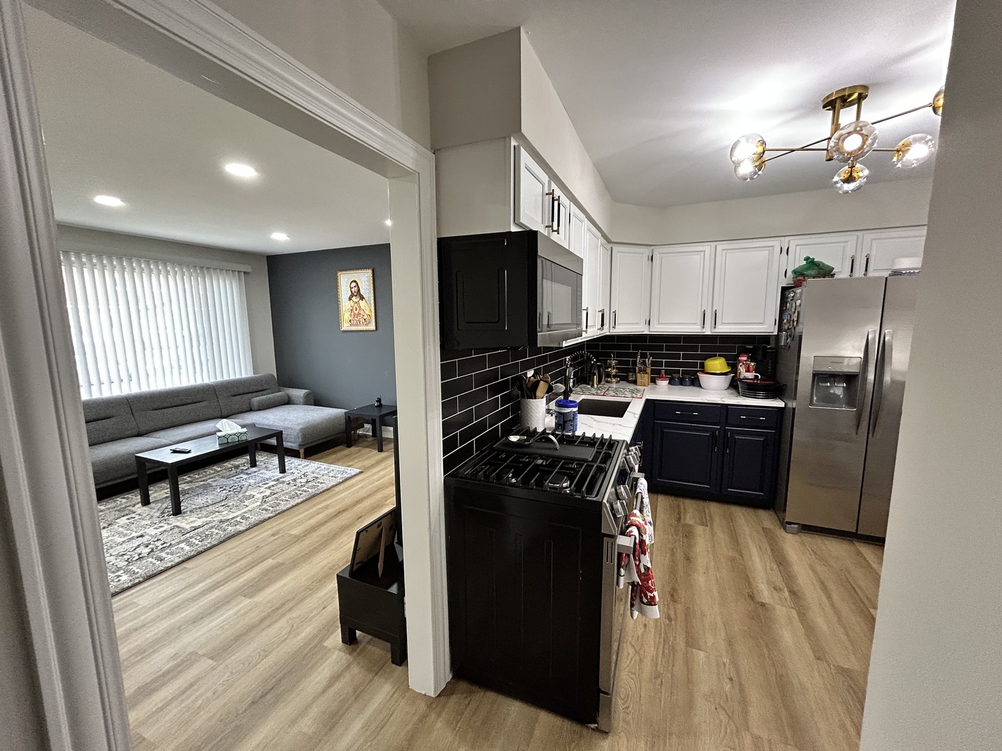 430 Oak Street, Des Plaines, IL 60016