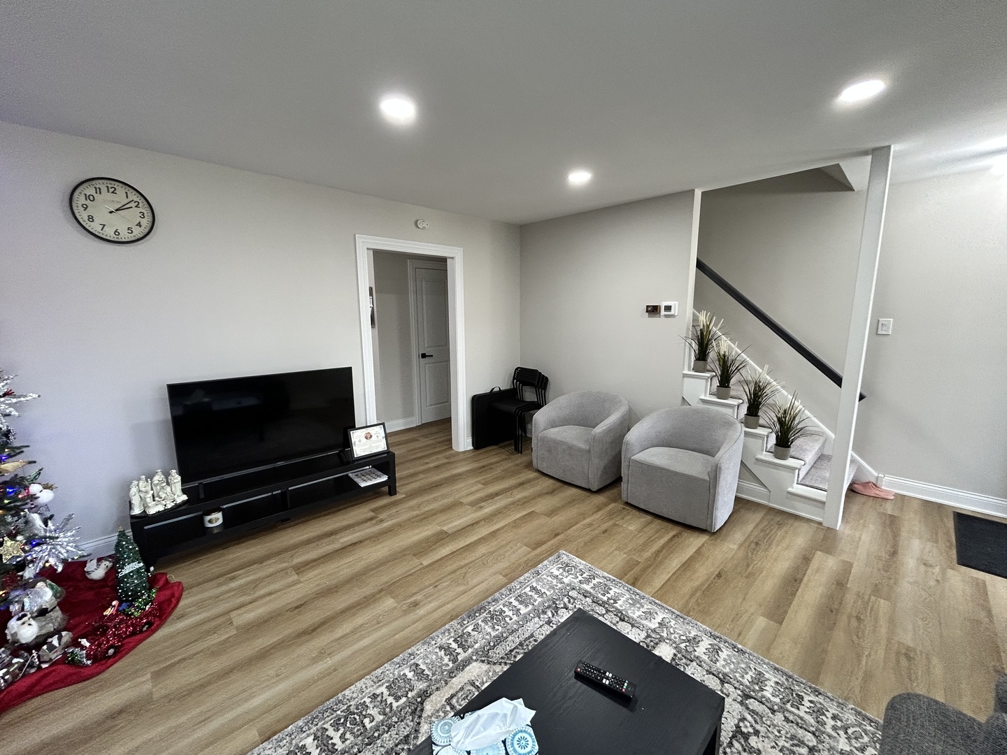 430 Oak Street, Des Plaines, IL 60016