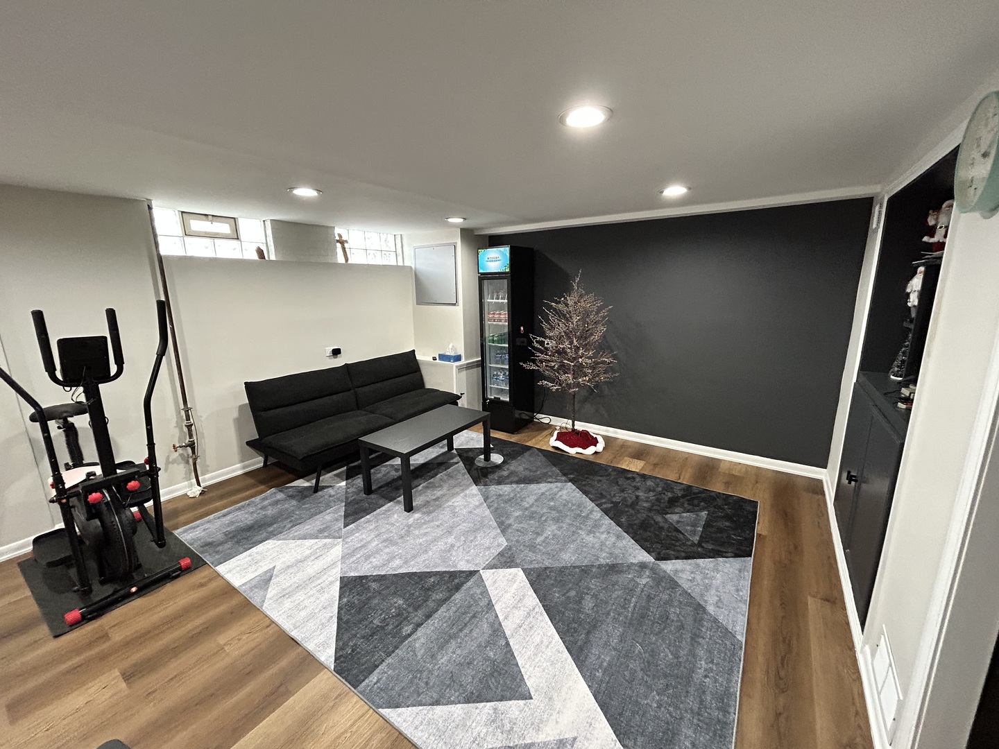 430 Oak Street, Des Plaines, IL 60016