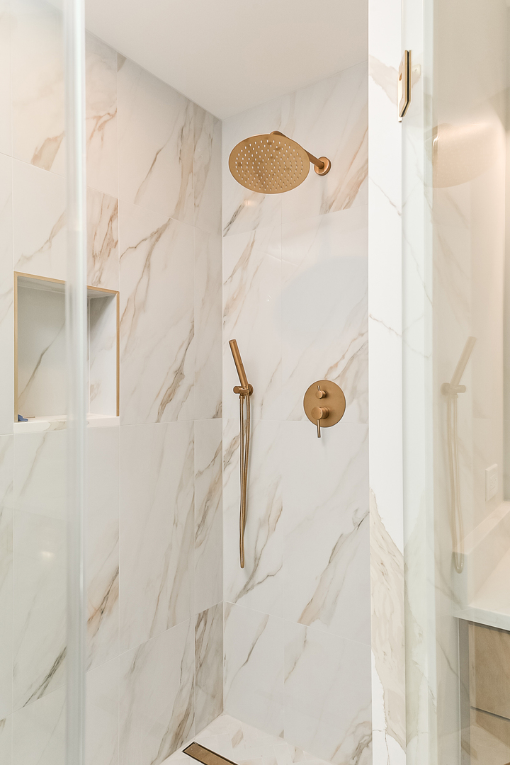 8039 S 85th Court, Justice, IL 60458