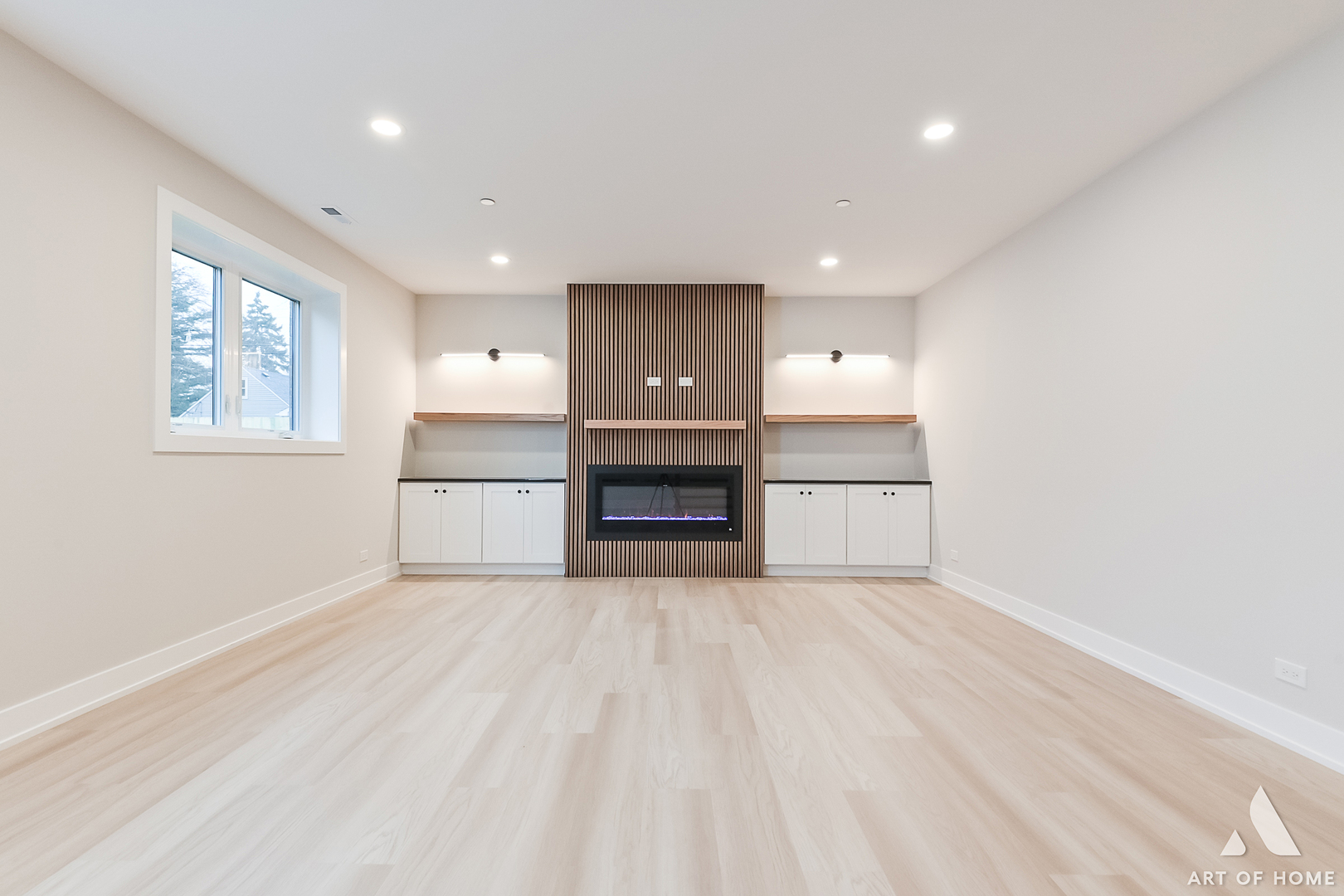 8039 S 85th Court, Justice, IL 60458