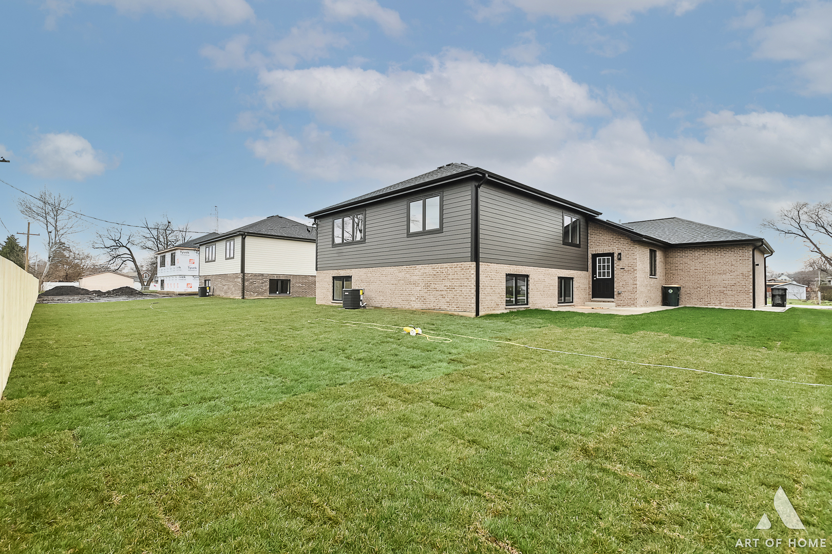 8039 S 85th Court, Justice, IL 60458