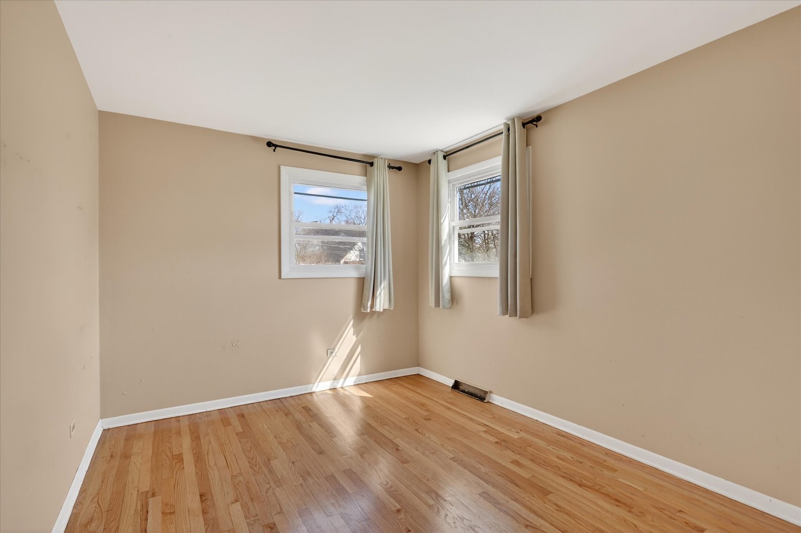 14911 Page Avenue, Harvey, IL 60426