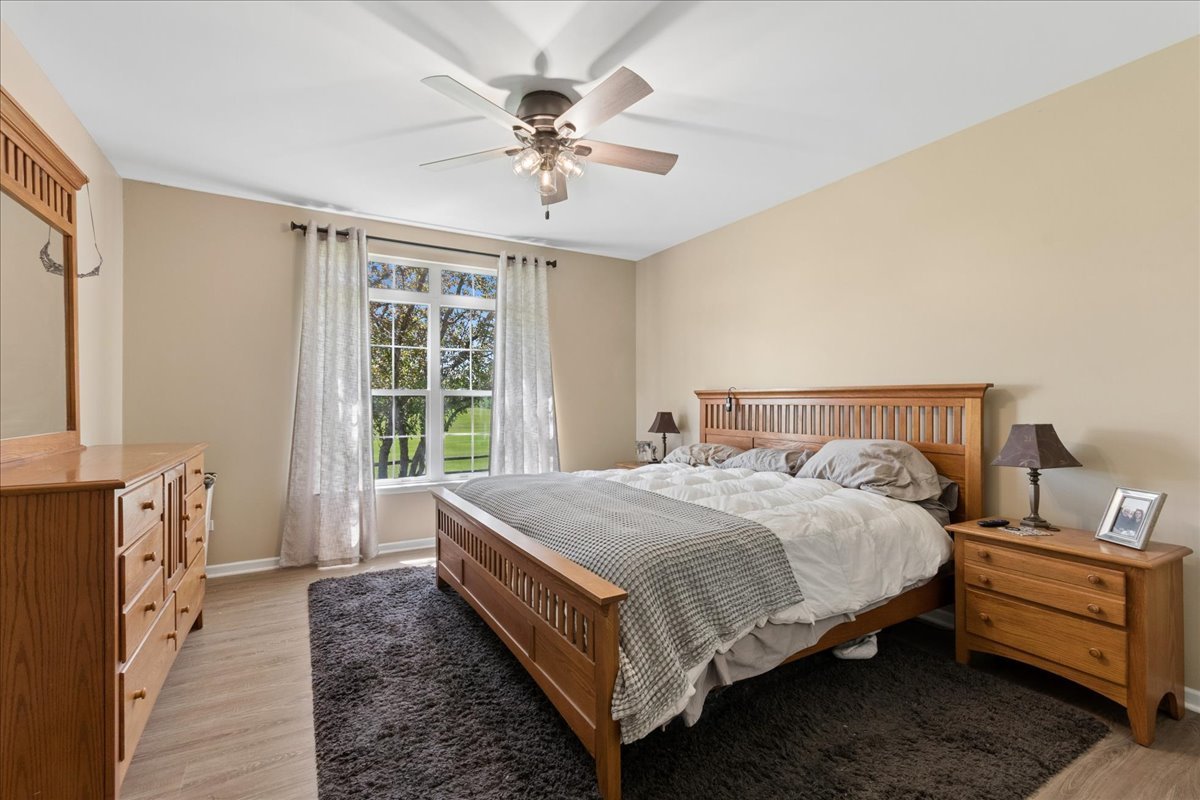 16766 S Sunset Ridge Court, Lockport, IL 60441
