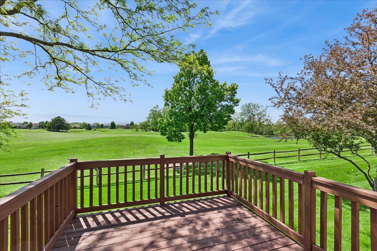 16766 S Sunset Ridge Court, Lockport, IL 60441