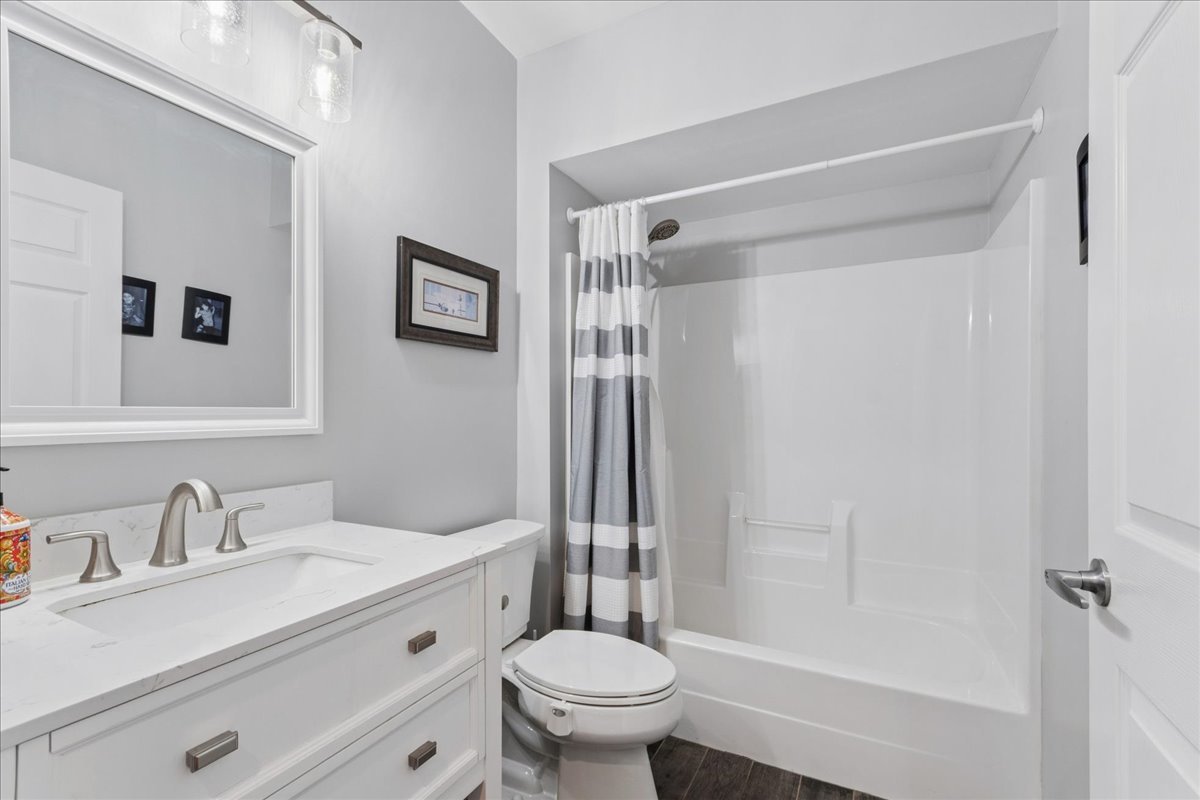 16766 S Sunset Ridge Court, Lockport, IL 60441