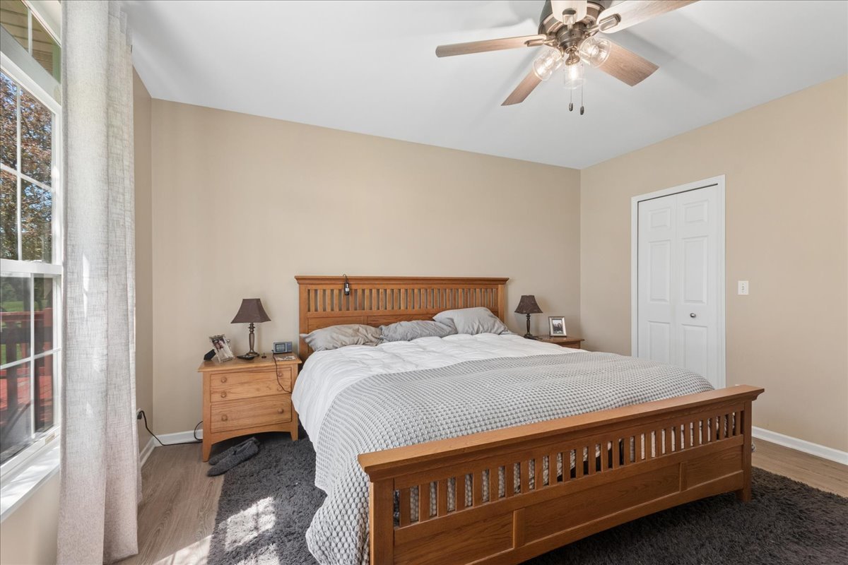 16766 S Sunset Ridge Court, Lockport, IL 60441