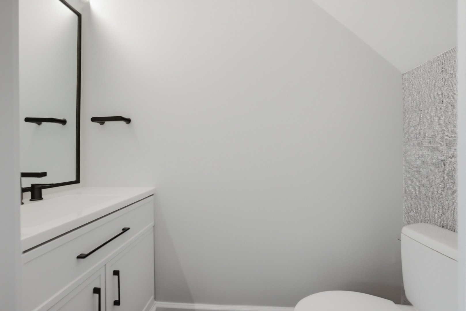 1941 Quaker Hollow Lane #1941, Streamwood, IL 60107