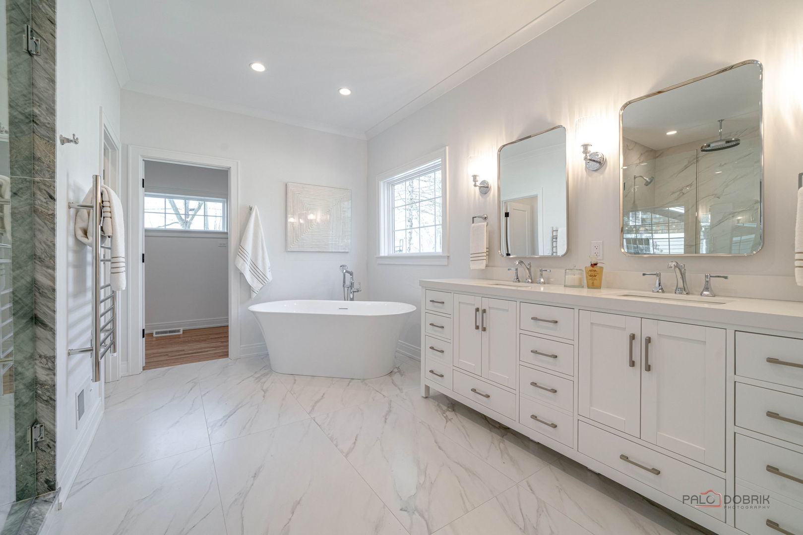 707 Brierhill Road, Deerfield, IL 60015