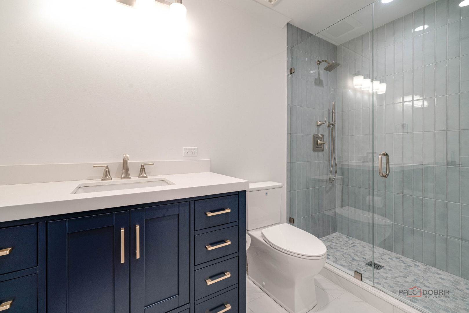 707 Brierhill Road, Deerfield, IL 60015