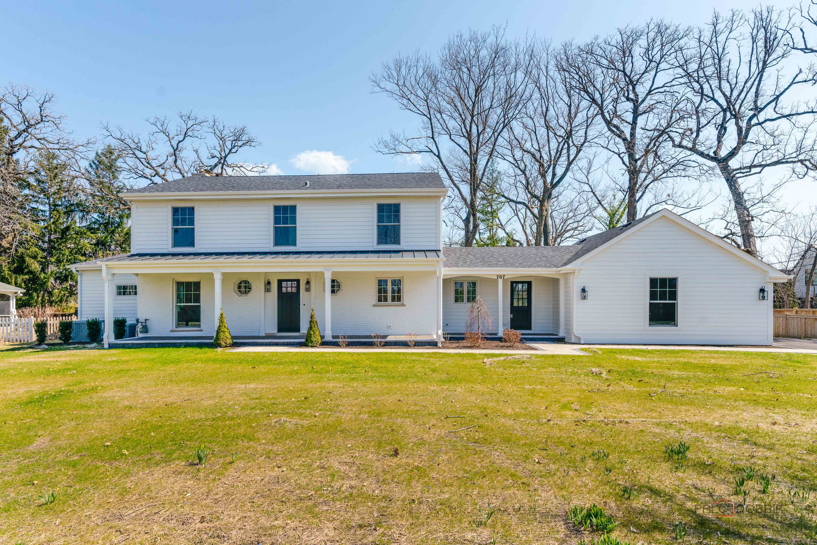 707 Brierhill Road, Deerfield, IL 60015