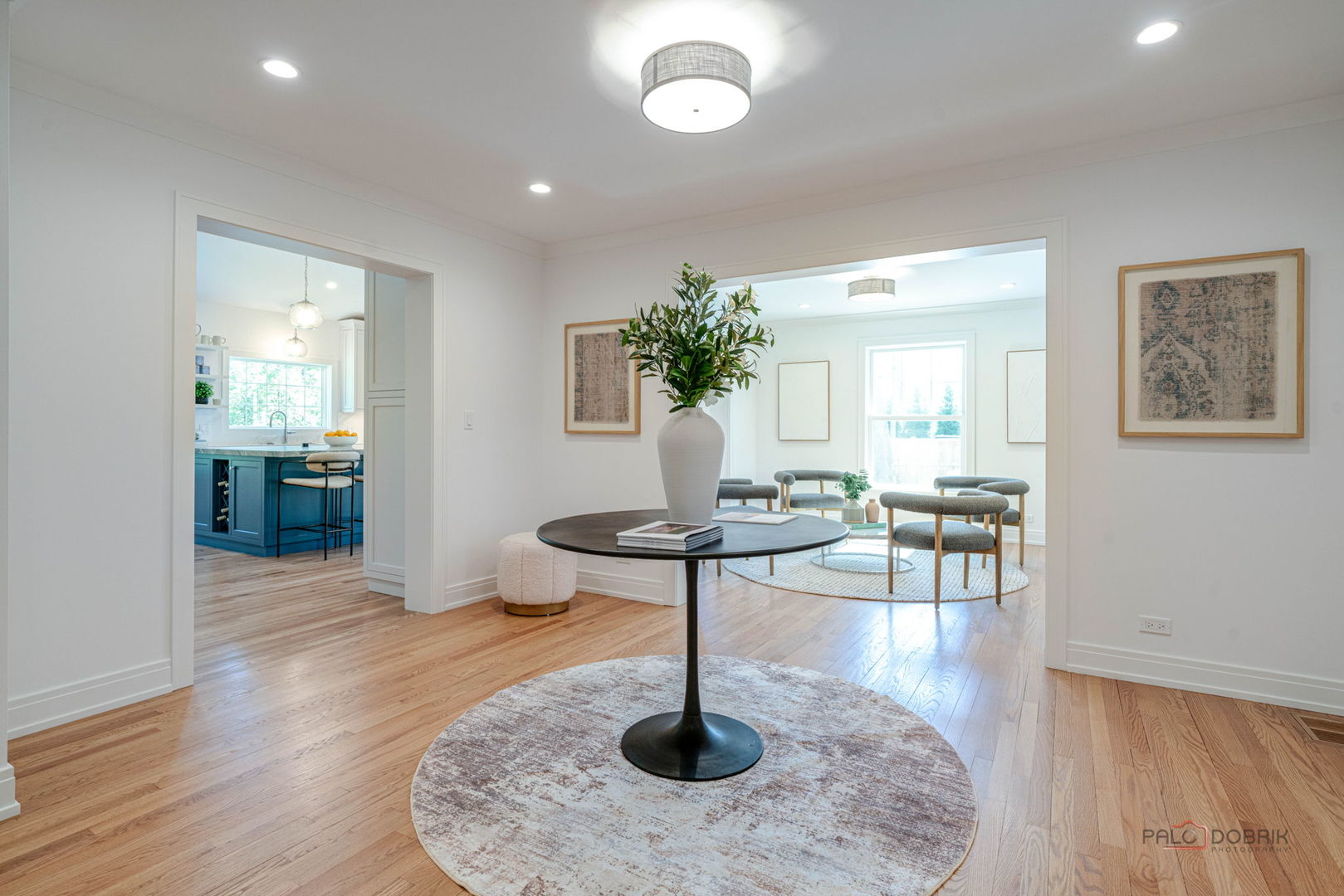 707 Brierhill Road, Deerfield, IL 60015