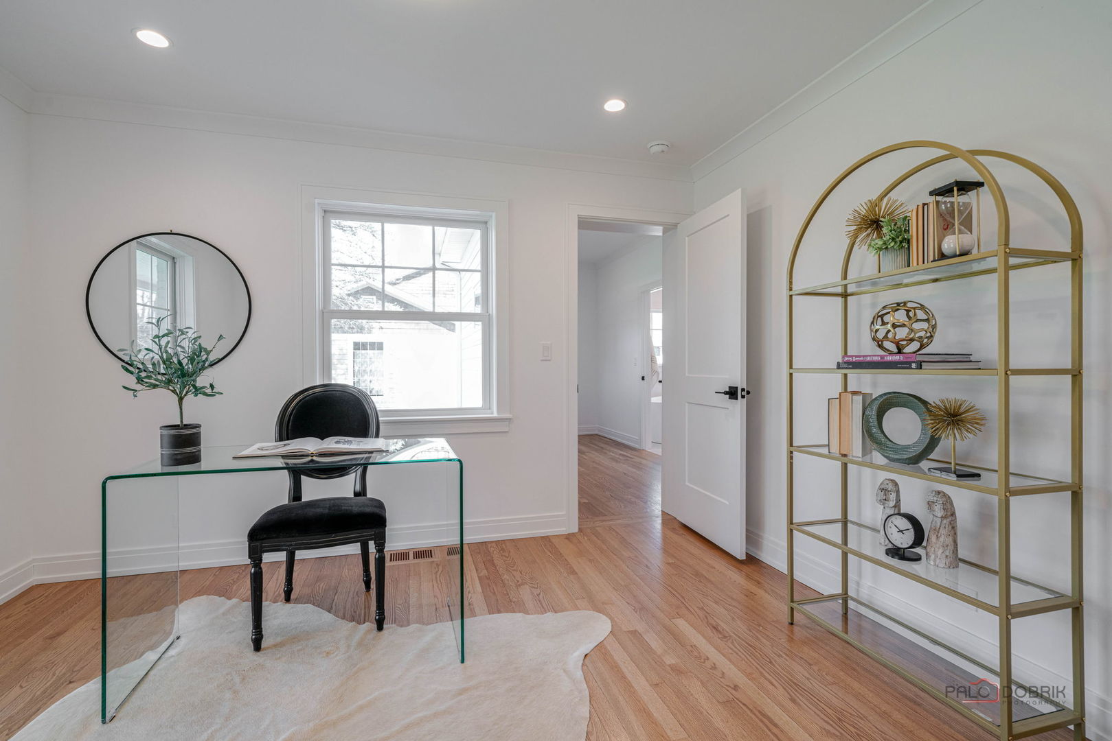 707 Brierhill Road, Deerfield, IL 60015