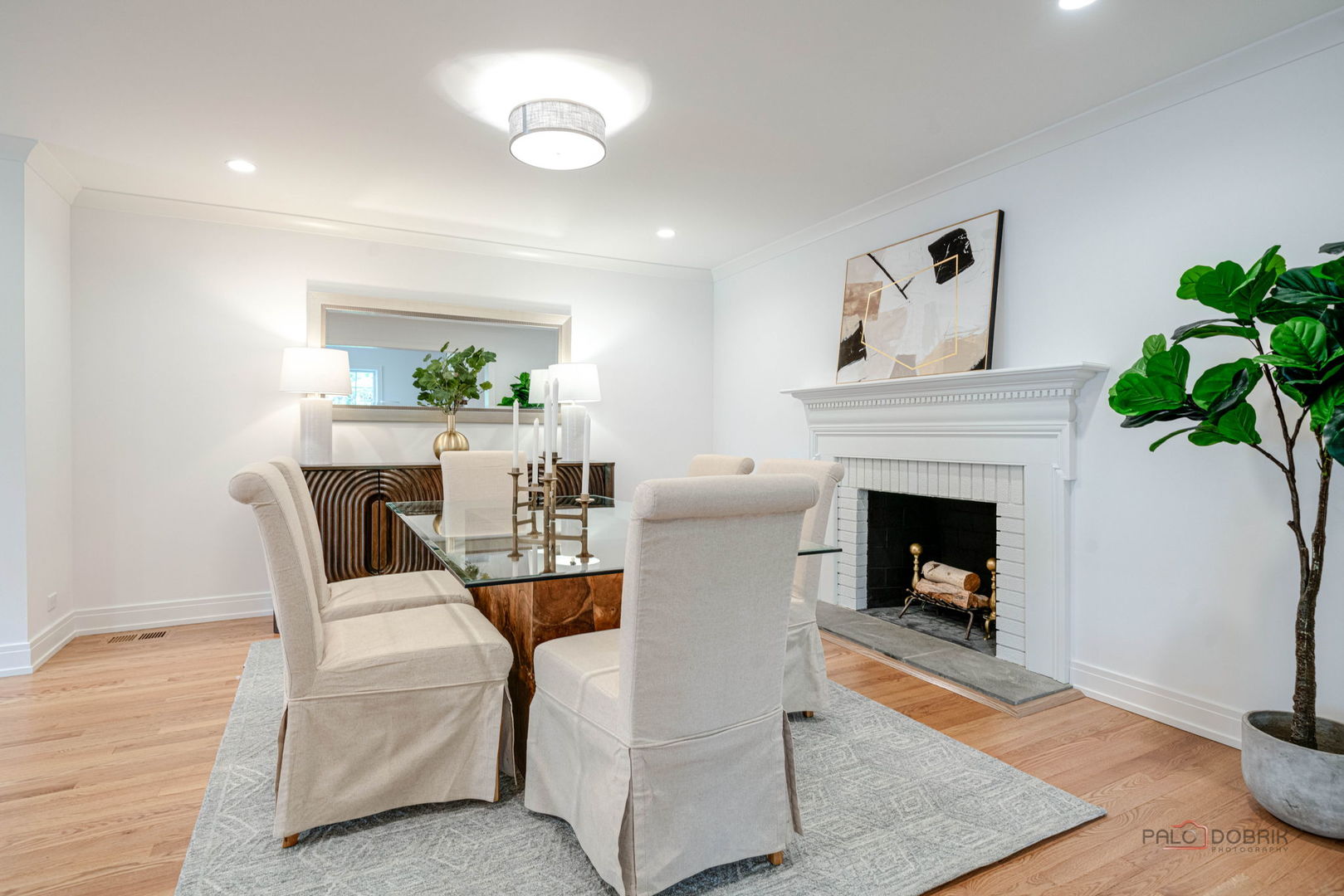 707 Brierhill Road, Deerfield, IL 60015