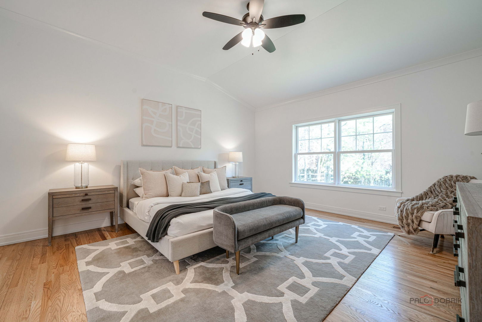 707 Brierhill Road, Deerfield, IL 60015