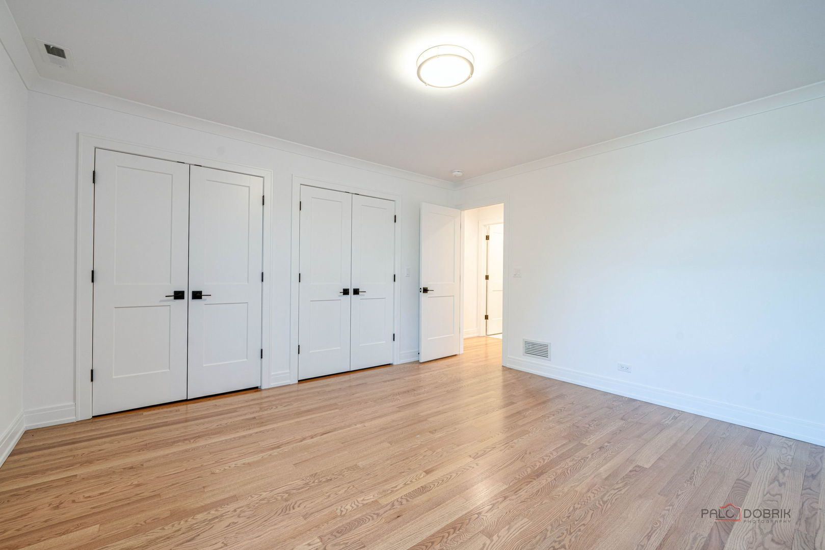 707 Brierhill Road, Deerfield, IL 60015