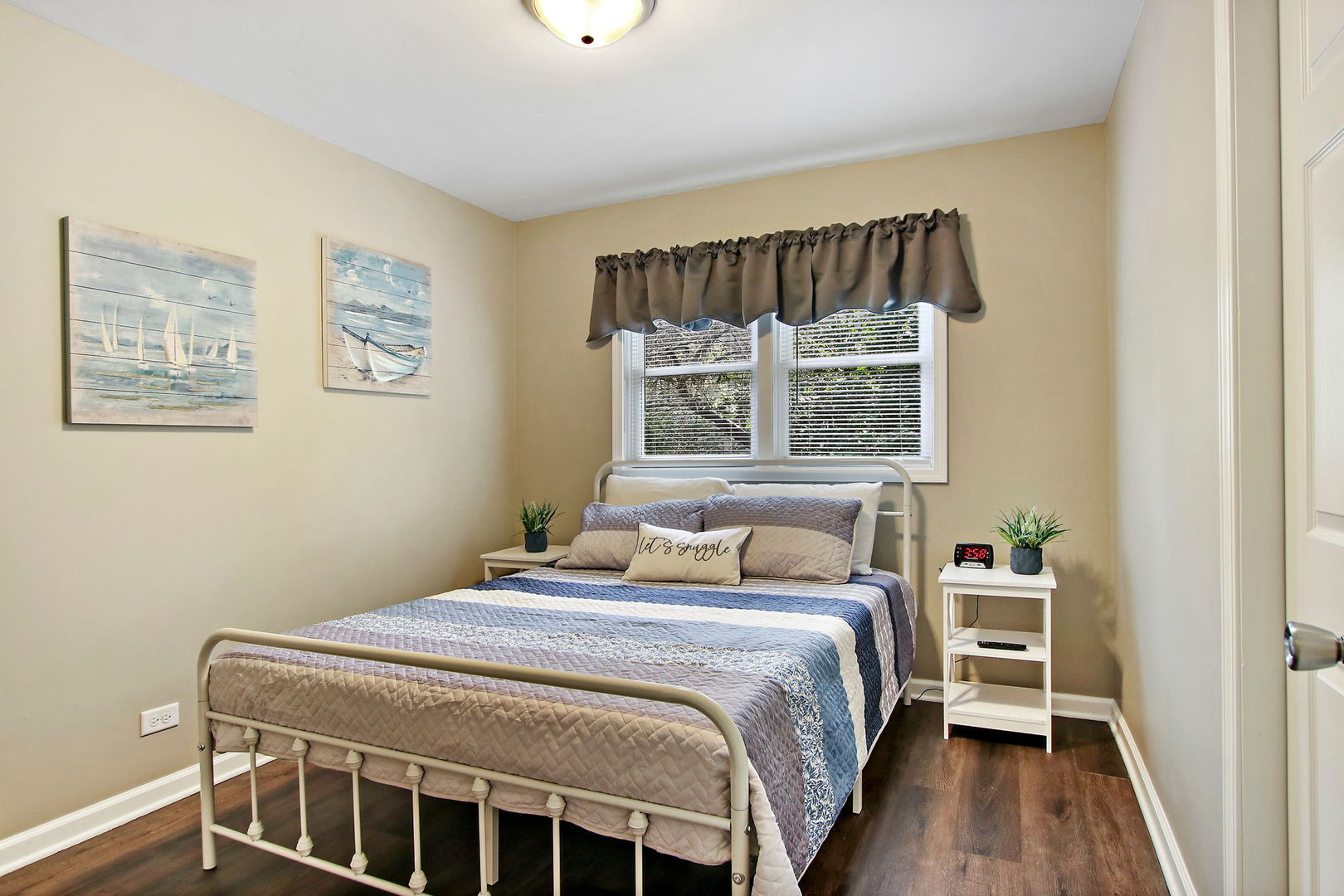 26211 W Forest Court, Antioch, IL 60002