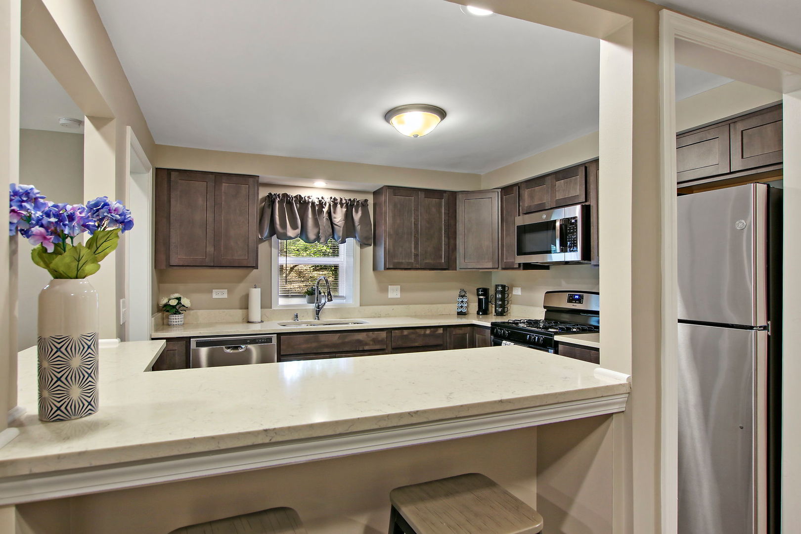 26211 W Forest Court, Antioch, IL 60002