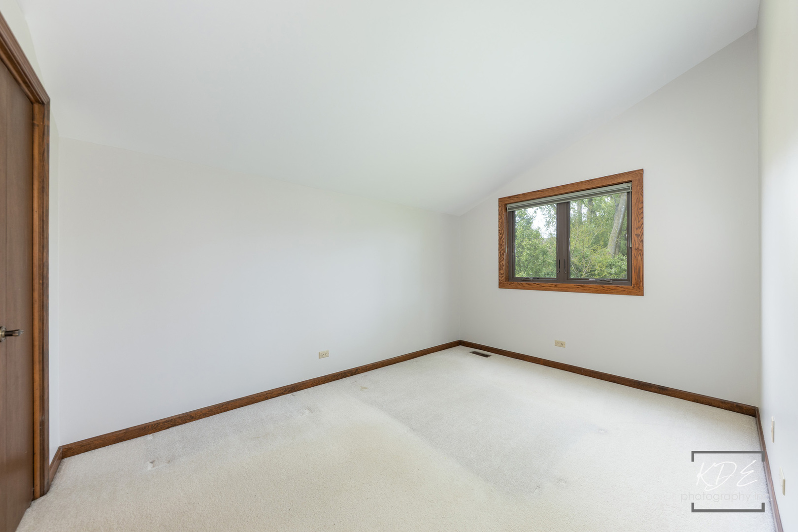 1213 Yorkshire Drive, Naperville, IL 60563