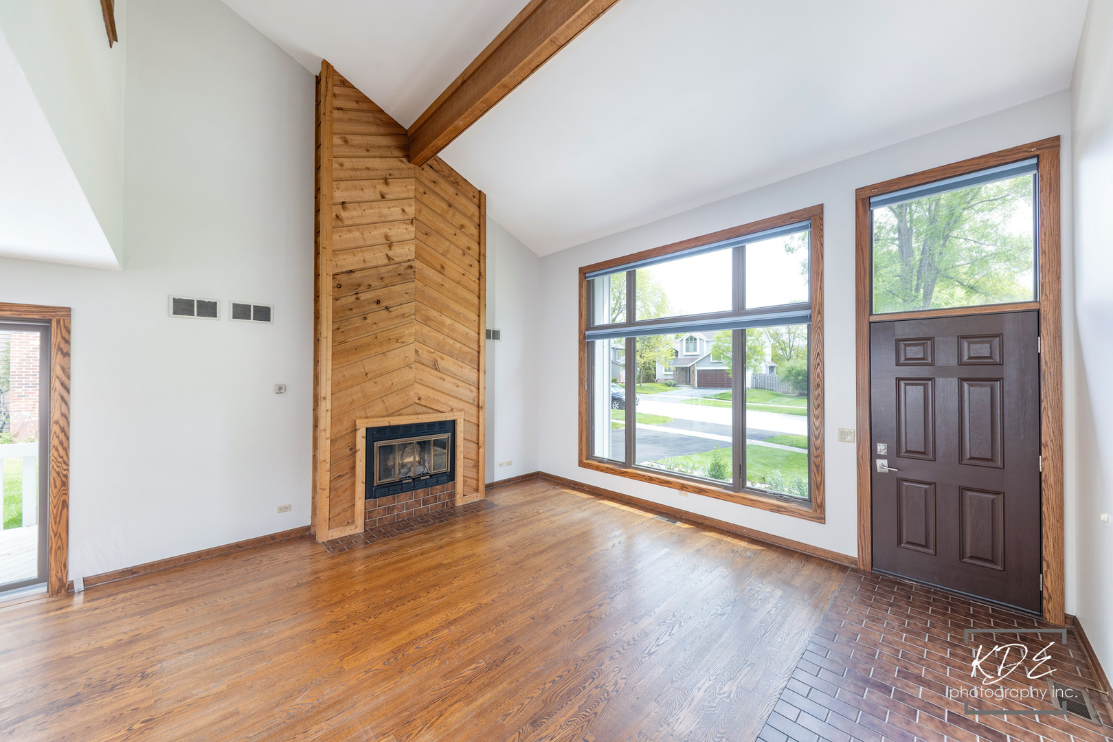 1213 Yorkshire Drive, Naperville, IL 60563
