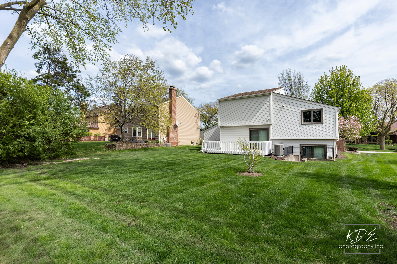 1213 Yorkshire Drive, Naperville, IL 60563
