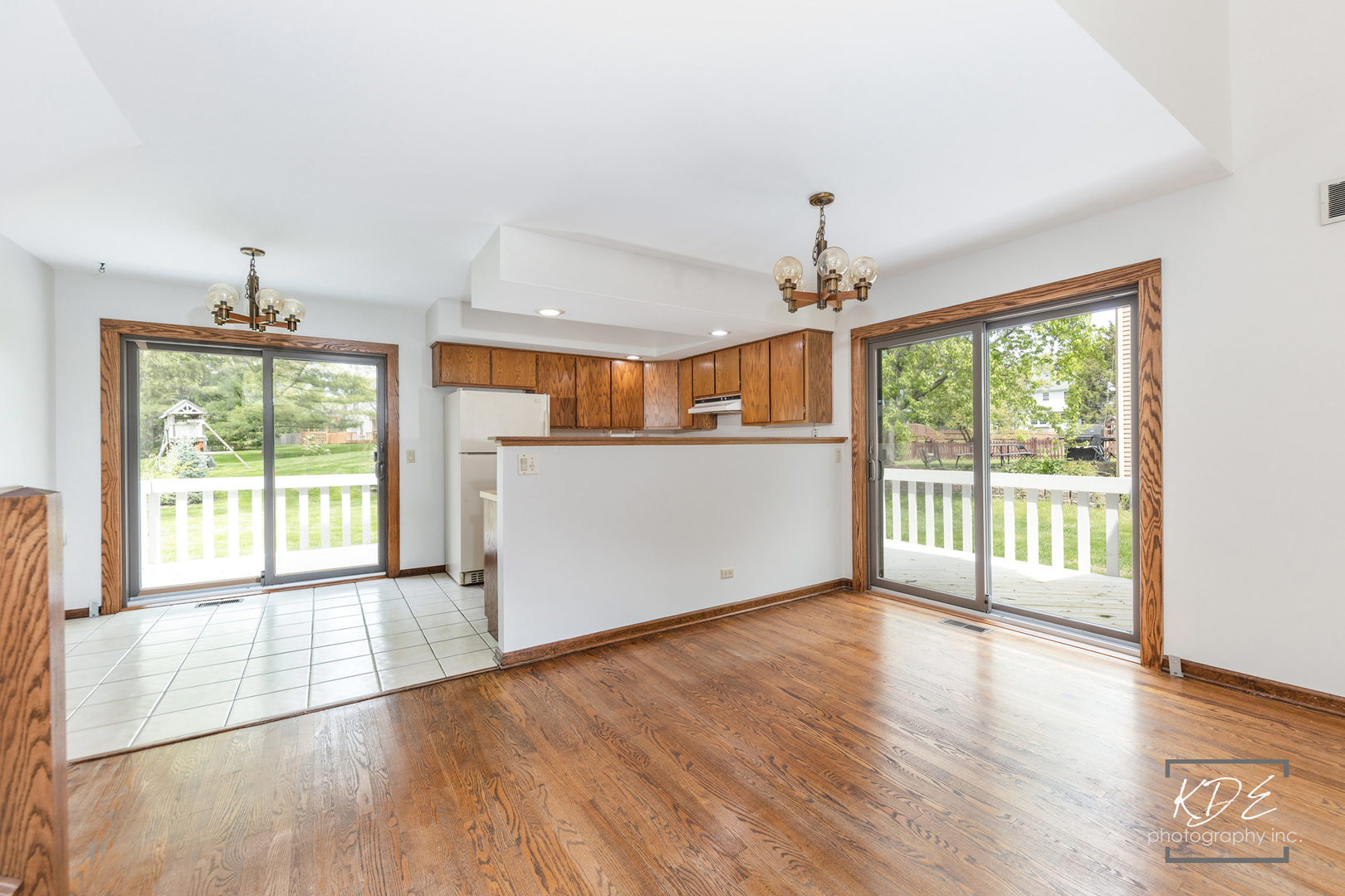 1213 Yorkshire Drive, Naperville, IL 60563
