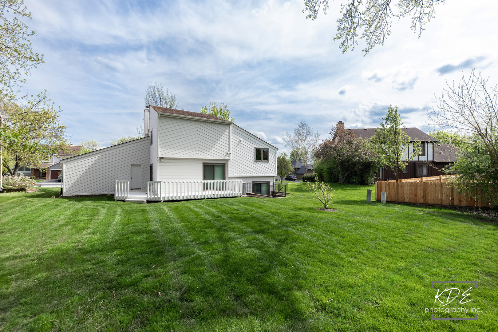 1213 Yorkshire Drive, Naperville, IL 60563