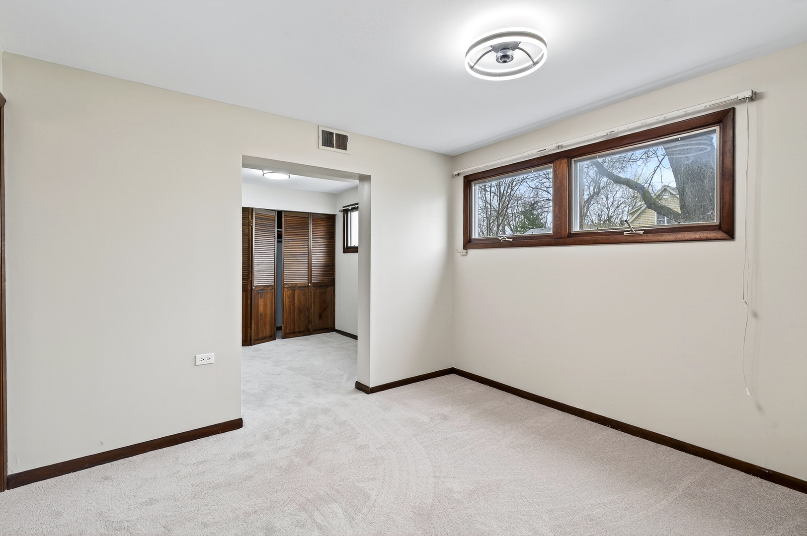 305 S 13th Street, St. Charles, IL 60174