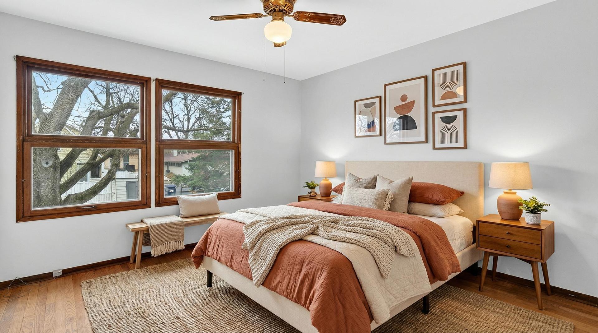 305 S 13th Street, St. Charles, IL 60174