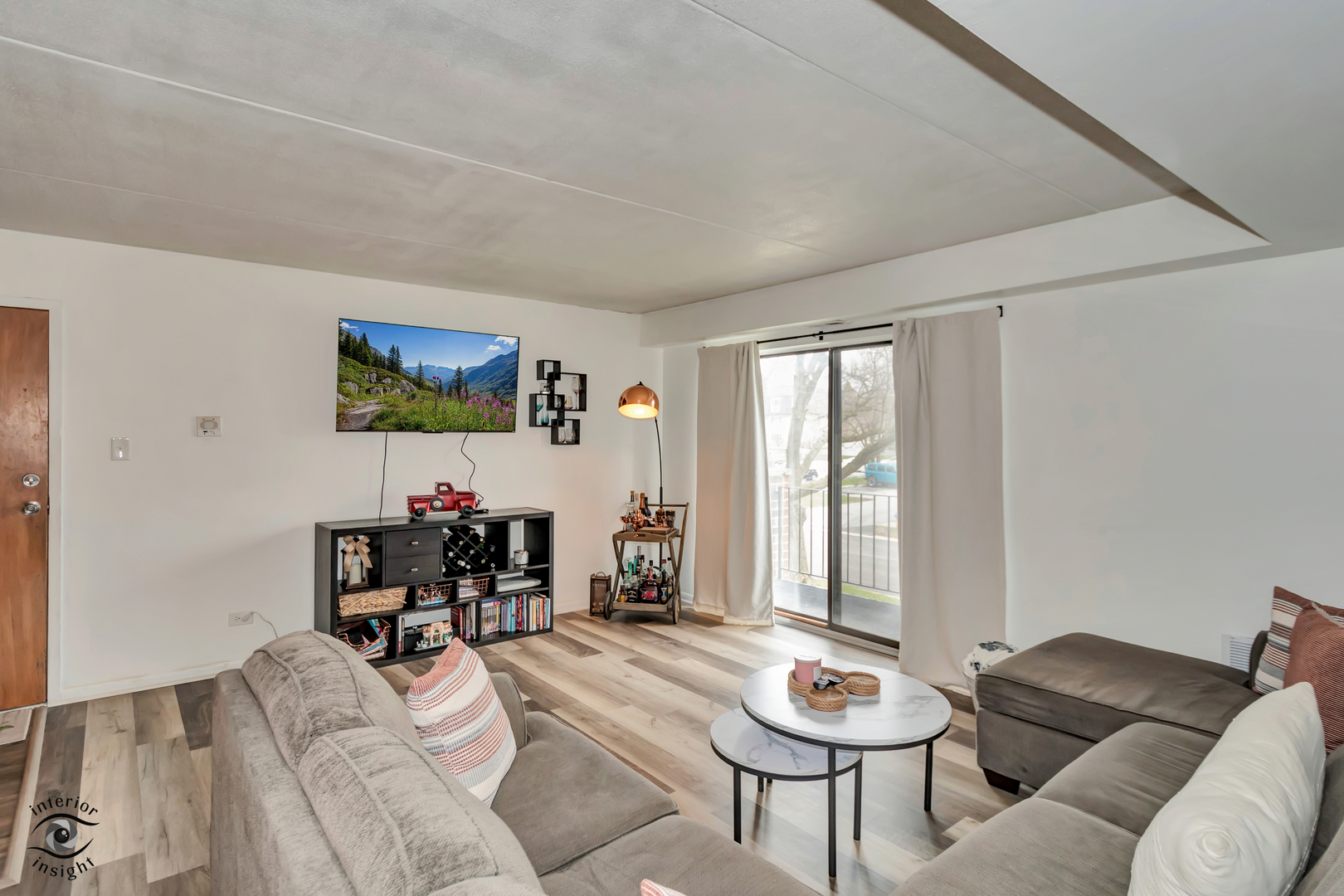 7140 166th Street #201, Tinley Park, IL 60477