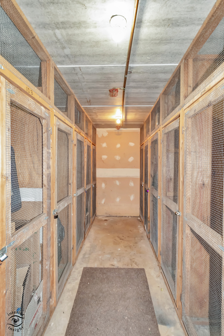 7140 166th Street #201, Tinley Park, IL 60477