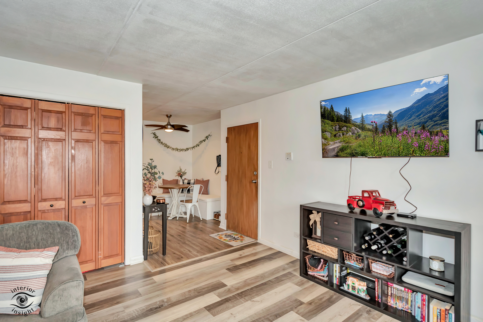 7140 166th Street #201, Tinley Park, IL 60477