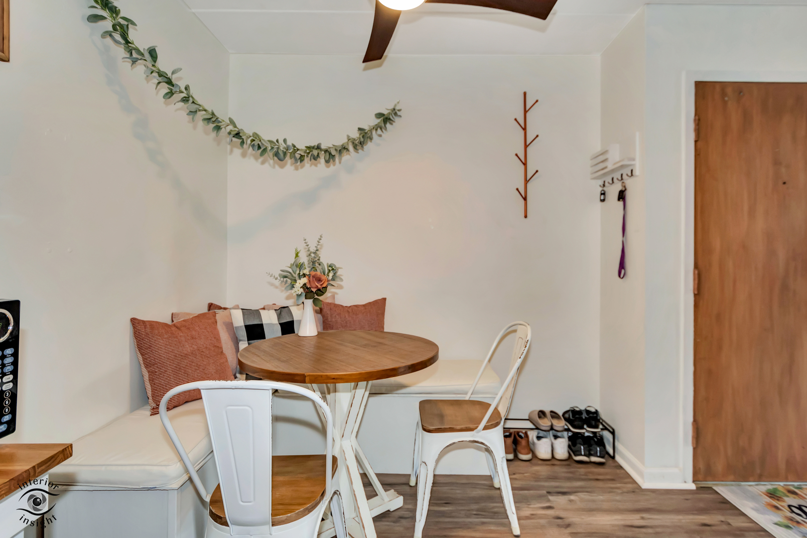 7140 166th Street #201, Tinley Park, IL 60477