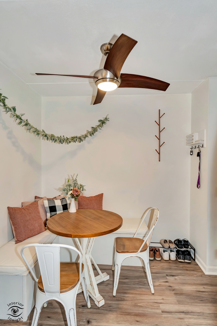 7140 166th Street #201, Tinley Park, IL 60477