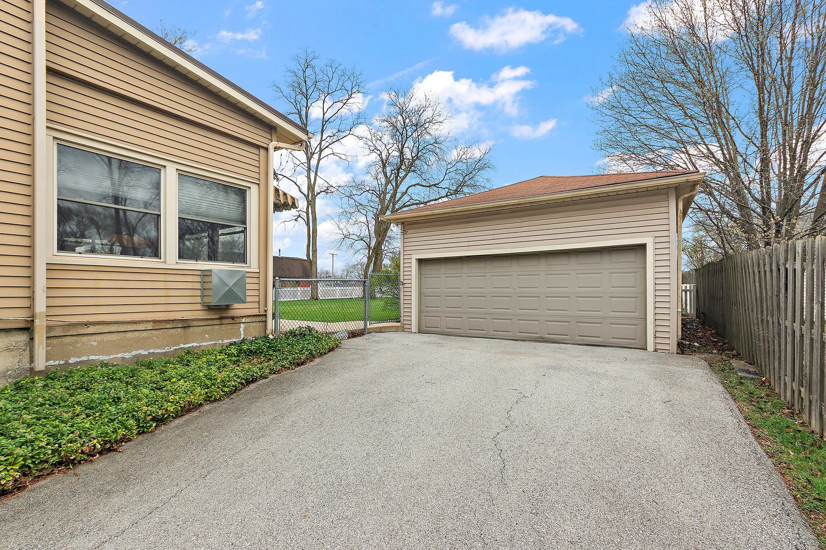 17930 Homewood Avenue, Homewood, IL 60430