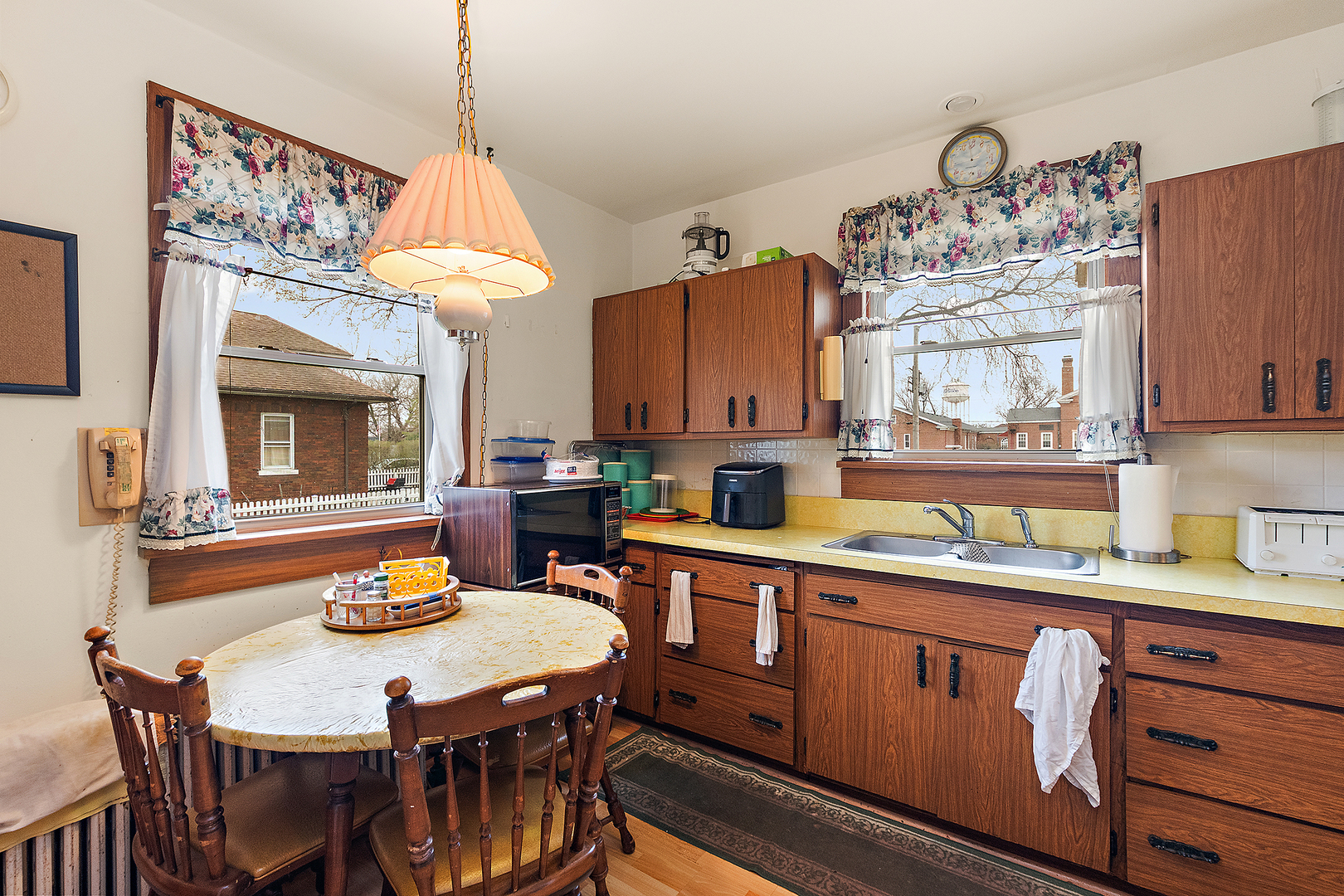 17930 Homewood Avenue, Homewood, IL 60430