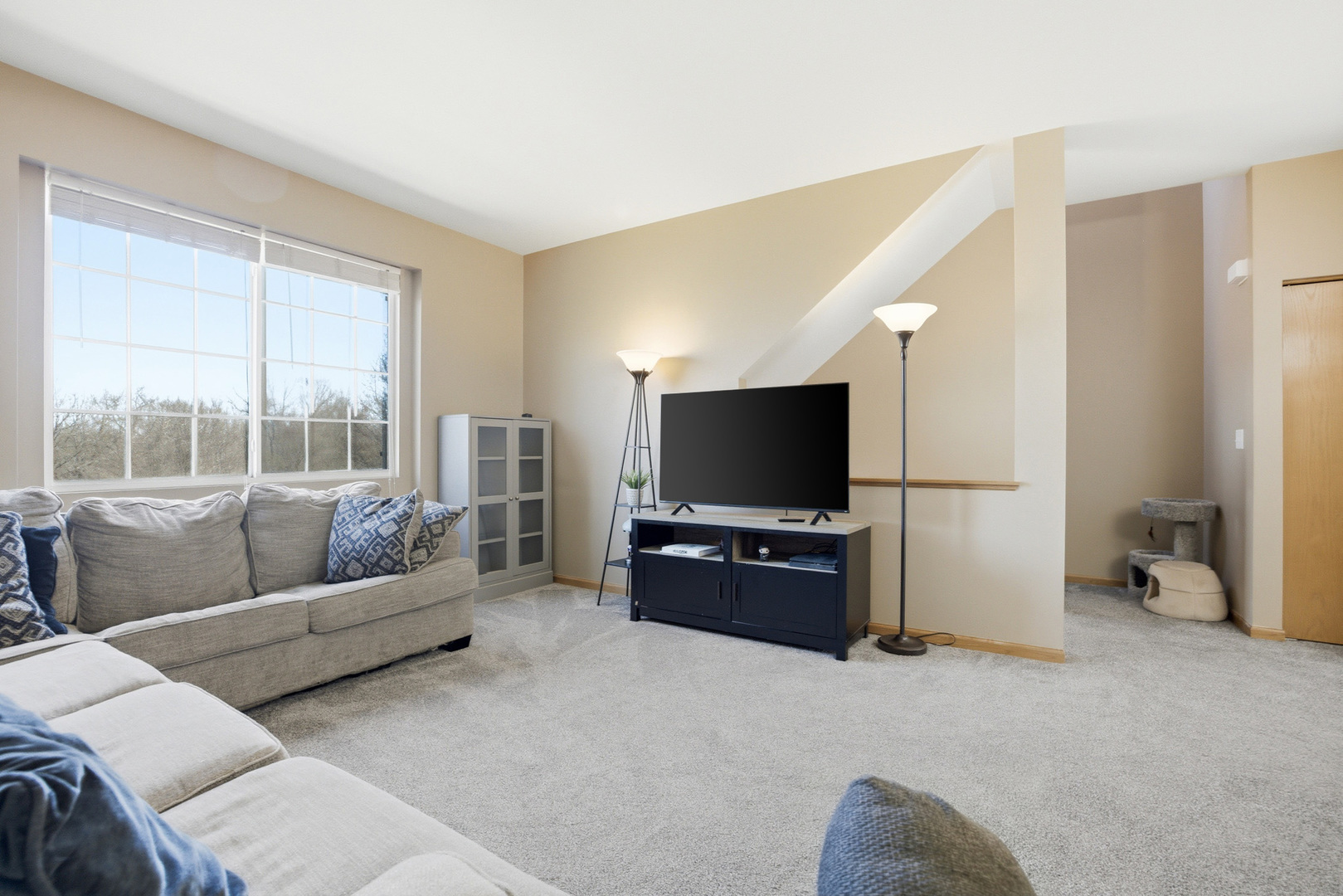 3370 Cameron Drive, Elgin, IL 60124