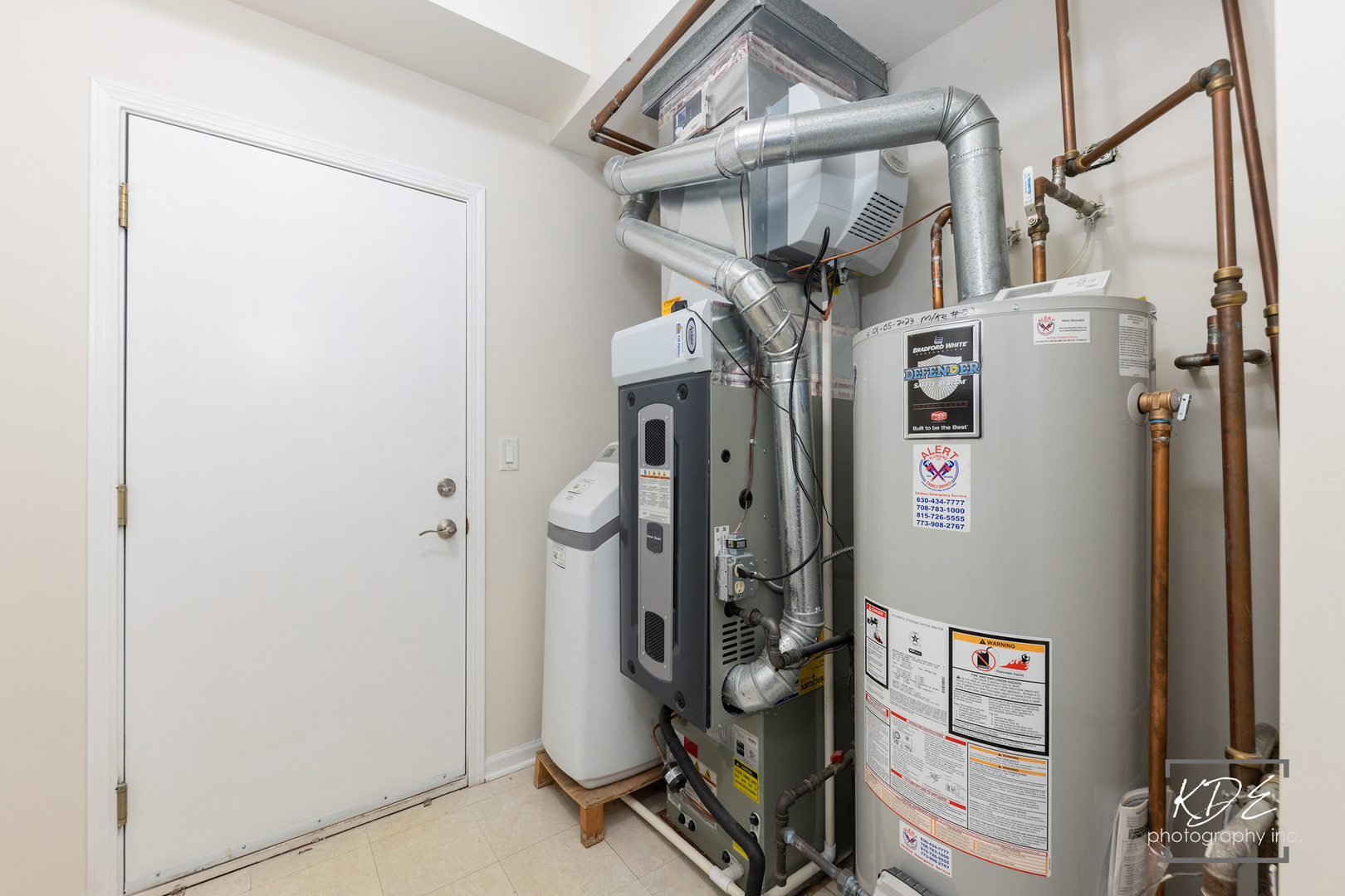 21102 Windsor Lake Way, Crest Hill, IL 60403