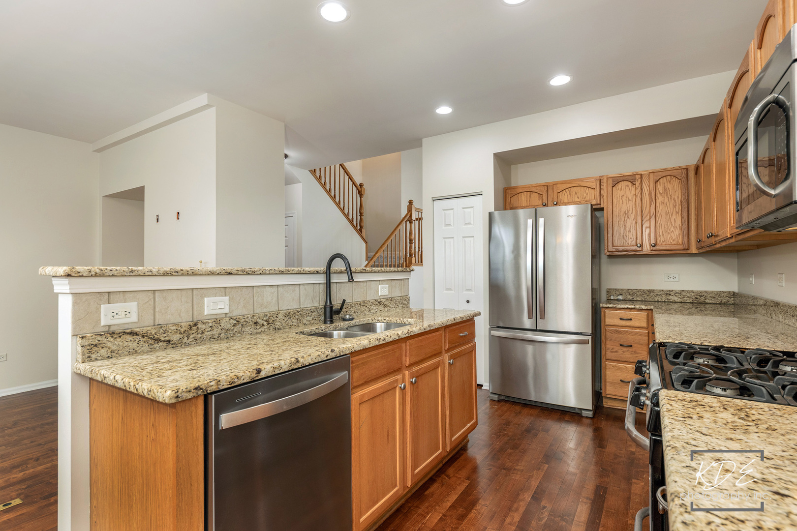 21102 Windsor Lake Way, Crest Hill, IL 60403