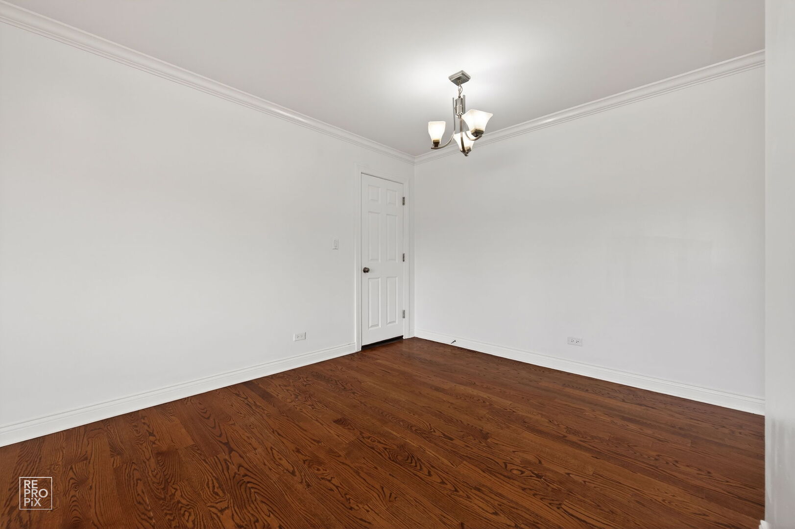 420 Berkshire Lane, Des Plaines, IL 60016