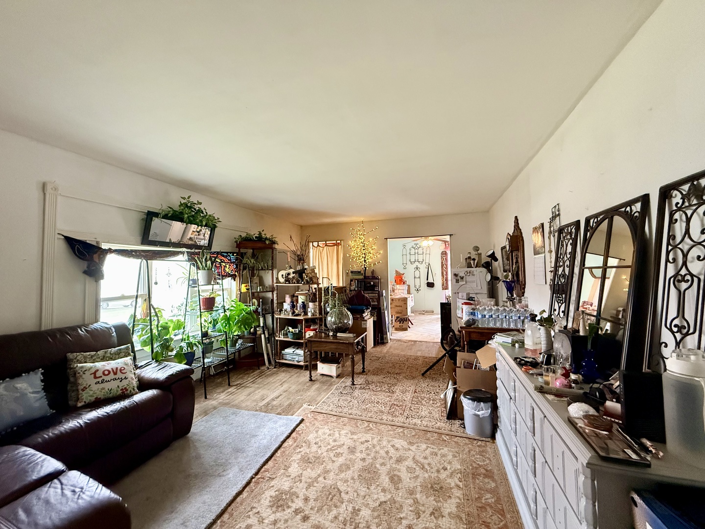 604 E Center Street, Monticello, IL 61856