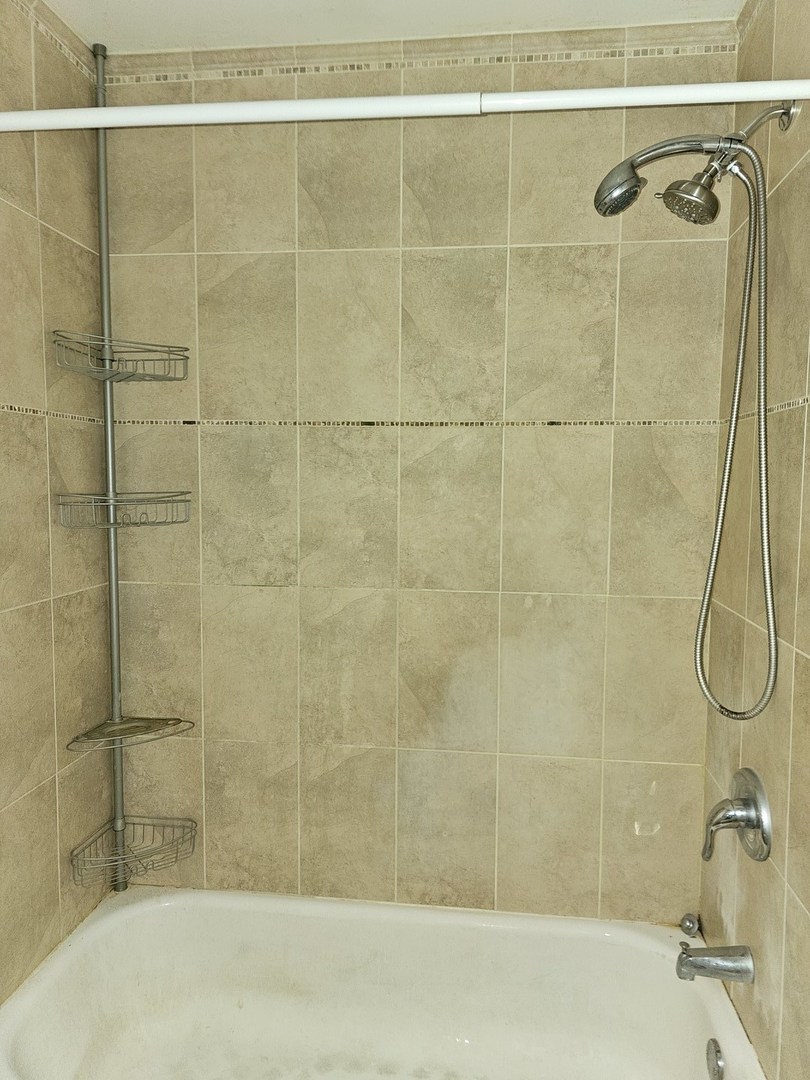 592 LOTUS Court #114-A, Wheeling, IL 60090